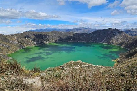 Quito Small Group Full Day Quilotoa Lagoon Tour