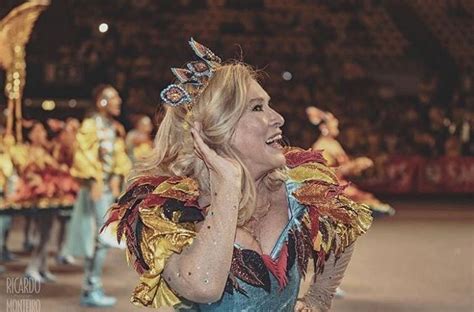Hoe lang en hoeveel weegt teresa guilherme? Teresa Guilherme recorda Marchas Populares: "hoje era a ...