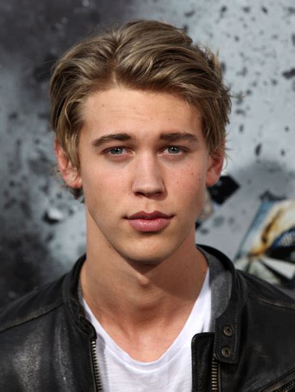 Austin robert butler was born in anaheim, california, to lori anne (howell), an aesthetician, and david butler. actorsworld1: Austin butler hot superstar, Austin butler ...