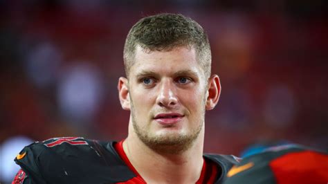 Carl Nassib Nfls First Openly Gay Active Player Set To Rejoin Bucs The Washington Post