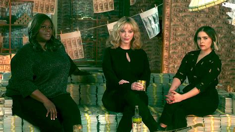 Cast (in credits order) verified as complete. Watch Good Girls Current Preview: Behind the Scenes with ...