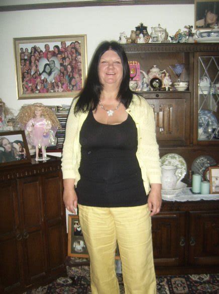 Stell959c38 59 From Bristol Is A Local Granny Looking For Casual Sex