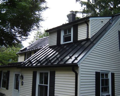 Every building is unique, and every property owner possesses different tastes as far as colors go. Matte Black Metal Roof Home Design Ideas, Pictures, Remodel and Decor