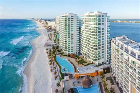Ultimate Guide To The Cancun Hotel Zone 26 Fun Things To Do