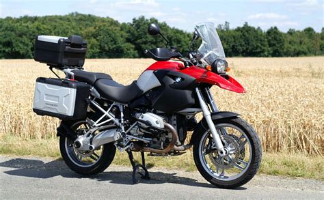 With more than 1200+ tours available from different organizers, easily compare packages, reviews, duration, and destinations to find the best motorbike holiday for you. How to Choose Best Touring Motorcycle for Indian Roads ...