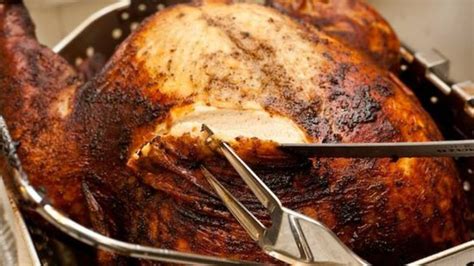 Here S How To Deep Fry Your Thanksgiving Turkey Safely