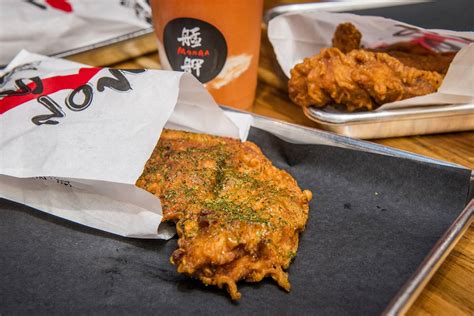 Monga Fried Chicken Blogto Toronto