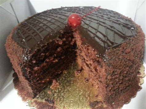 Whisk together the cake mix, baking powder, flour, and sugar in a large mixing bowl. Zippy's Dobash cake | Foods of Hawaii And More...Much More ...