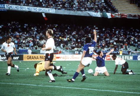 Calze casual inghilterra 1980 della collezione ufficiale copa football ispirate dai colori della maglia dell'inghilterra durante il campionato europeo e dedicate a kevin keegan. Mondiali 1990: Italia-Inghilterra 2-1 | Storie di Calcio