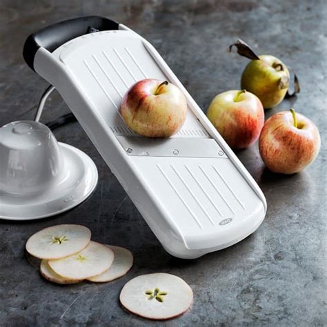 10 Must Have Kitchen Accessories For The Chef In You
