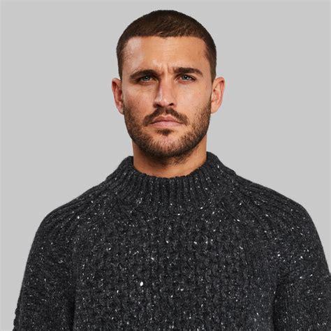Nomad Sweater Black Cashmere Edition Vollebak