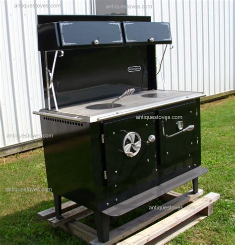Particularly history and small family farms. Wood Cook Stoves,Kitchen Queen, Ashland,Bakers oven,wood ...
