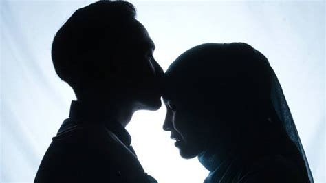 Maybe you would like to learn more about one of these? Wahai Suami, Jika Kamu Menginginkan Bidadari Surga Maka ...