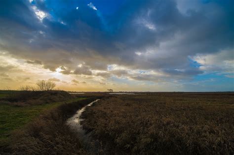 Maybe you would like to learn more about one of these? Sturm über Ostfriesland 2 Foto & Bild | landschaft ...