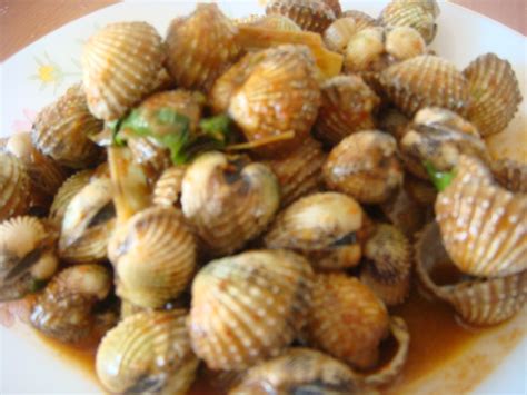 Cara nak basuh kerang, amacam berani tak nak buat? Ain's Cake & Chocolate House: Lala / Kerang Masak Belacan