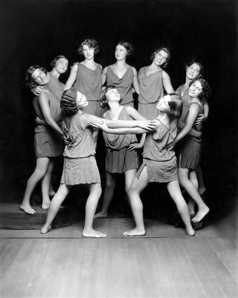 Isadora Duncan Dancers Ca Photograph By Everett Fine Art America