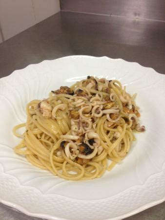 Il territorio di vicopisano ha una grande tradizione culinaria strettamente legata ai piatti della cucina pisana e. Osteria Vecchia Noce, Vicopisano - Ristorante Recensioni ...