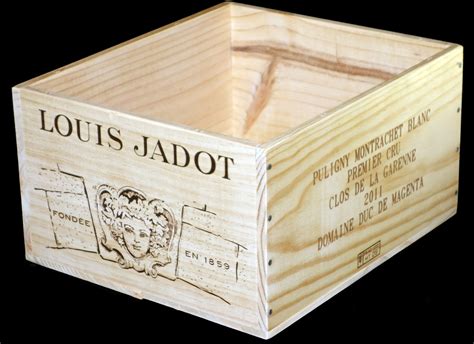 Wine Crates And Boxes 8 Most Artistic Wooden Wine Boxes