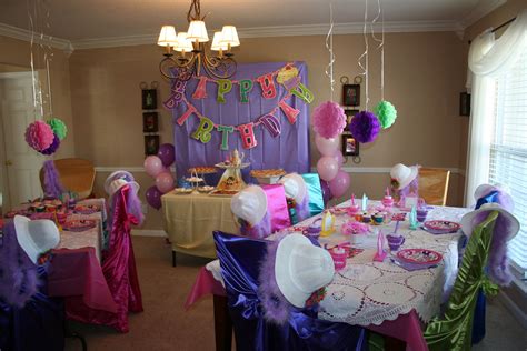 How To Celebrate 5th Birthday At Home Phylicia Moeller