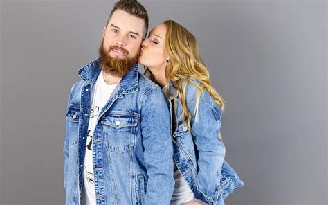 Hows Maci Bookouts Relationship With Husband Taylor Mckinney Going Idol Persona
