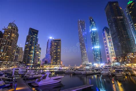 Dubai Marina At Night Stock Photo Image Of Light Emirates 32084700