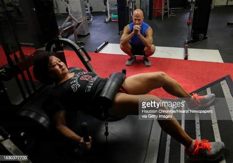 hip thrusts photos and premium high res pictures getty images