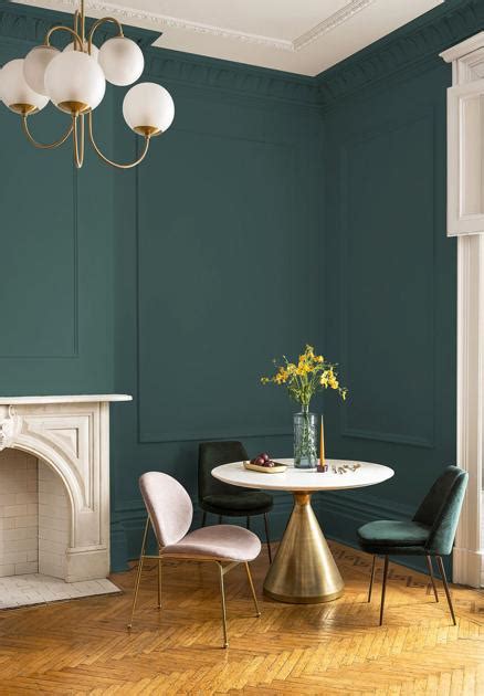 Dulux Paints Unveils Two Deep Luxurious Greens As 2019 Colours Of The