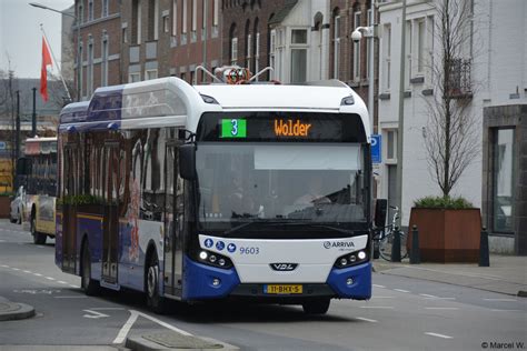 11 Bhx 5 Fährt Am 06022018 Auf Der Linie 3 Durch Maastricht Bus Bildde