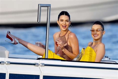 Kendall Jenner Posts Video Of Herself Kissing Bella Hadid On Model S