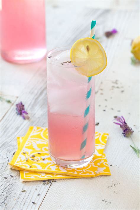 Lavender Lemonade Agua Con Sabor A Frutas Agua
