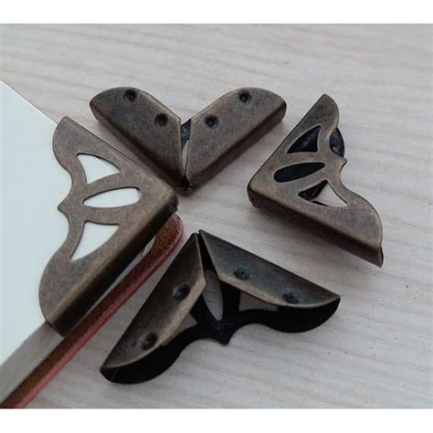 Dapatkan diskon besi siku hanya di bukalapak. Siku besi / siku ornament / siku lemari / siku meja / siku ...