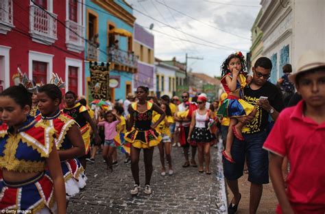 Brazil Prepares For Carnival While Fumigators Across Latin America Grapple With Zika Virus