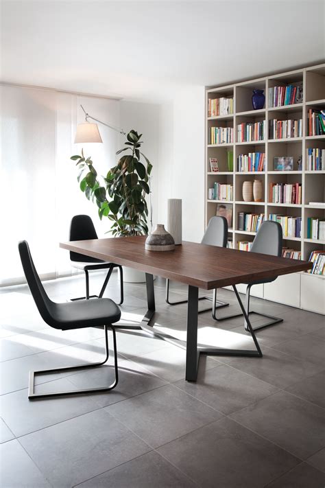 No list of online furniture stores would be complete without amazon. Houzz - Home Design, Decorating and Remodeling Ideas and ...