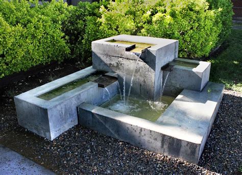 Diy Concrete Water Feature Backyard Design Ideas Modern Outdoor