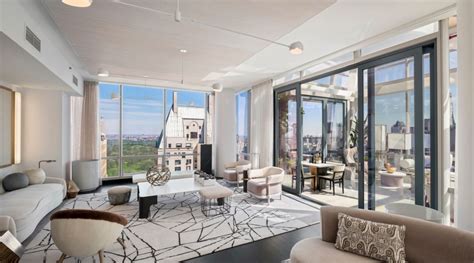 Live In The Lap Of Luxury In These Expansive New York Apartments