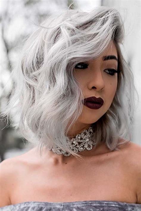 30 Short Wavy Hairstyles To Try Right Now Lovehairstyles Wavy Lob