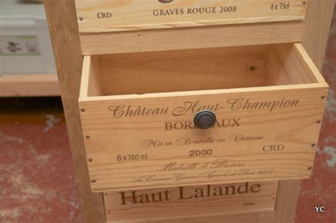 Ici, le carton double cannelure a une épaisseur de 6 millimètres. DIY - Comment fabriquer un caisson pour meuble de cuisine
