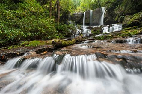 10 Best Waterfalls In South Carolina How To Reach Them