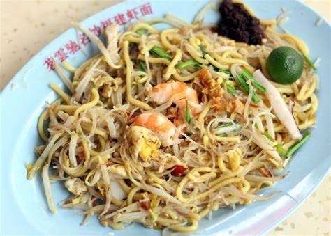 Klang's half century hokkien mee stall this video takes you to the royal town of selangor, klang, to unveil a half century (50. 19 Popular Hokkien Prawn Mee in Singapore (We like No. 8 ...