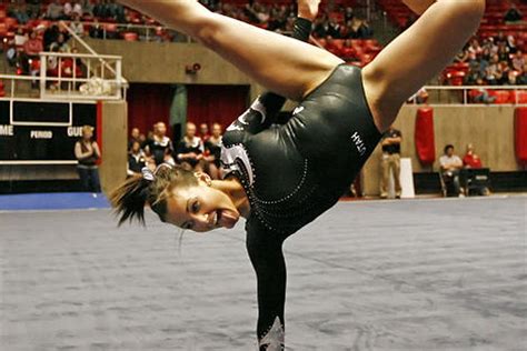 Utah Utes Gymnastics Baskett Is Hitting Her Floor Routine With Confidence Deseret News