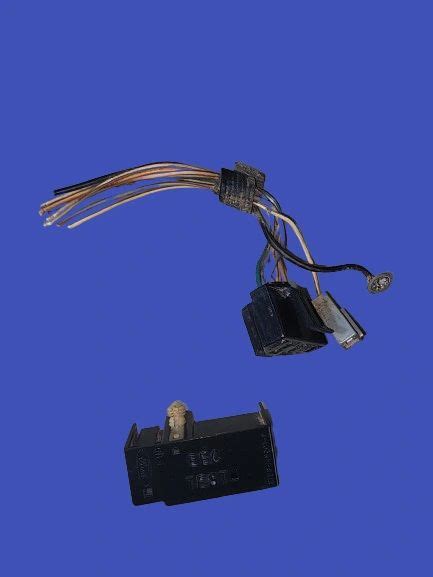 92 95 Ford Obd1 Main Harness And Cover