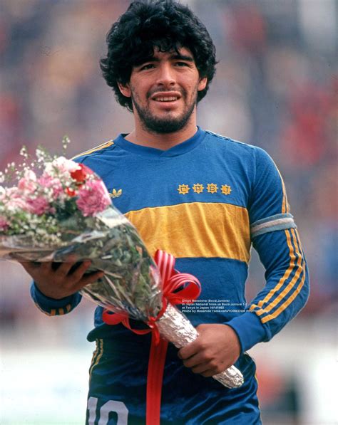 Nuevas Imágenes Del Fotógrafo Japonés Diego Maradona Con Boca En 1982 Fotografía De Fútbol