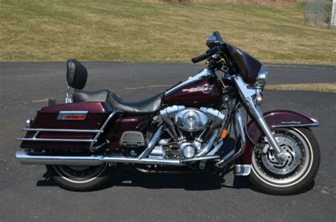 The road king, aka flhr, is a popular model with a proud history. Harley Davidson Road King FLHRI w/ Electra Street Glide ...