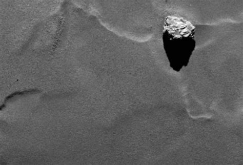 Pyramid Like Structure On Comet 67p Landing Spot Identified For