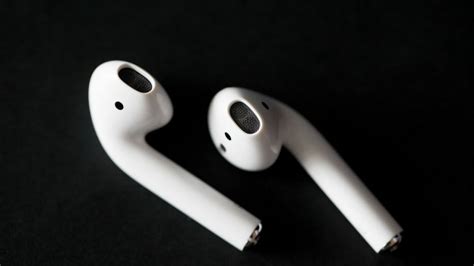 Apple Says It Needs More Time Before Releasing Airpods Wont Say Why