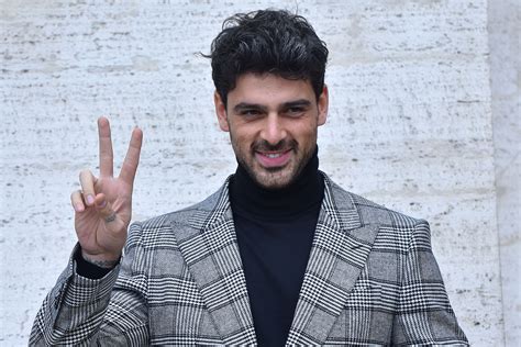 Review 365 Days Film Yang Paling Dicari Di Netflix - Photos All