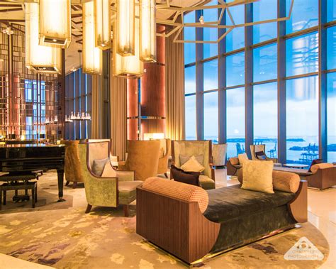 Have all the comforts of your home within the city's finest shopping area and enjoy an unparalleled guest experience. Hotel Review: The Westin Singapore with Infinity Pool ...
