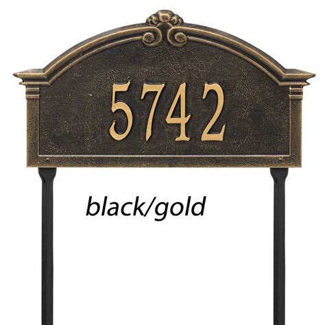 .plaques, hanging address signs, lighted address signs, reflective address signs, two sided address signs, and sign mounting hardware. Decorative Arch Shape Address Sign Lawn Mount Made From Aluminum Metal