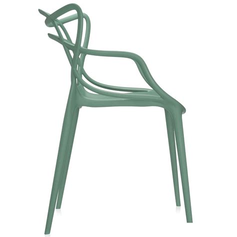 Supported by four slender legs, the masters chair is wide and comfortable. Kartell - Masters Chair Sage green | nunido.