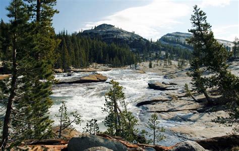 712114 Tuolumne Parks Mountains Rivers Usa Yosemite California